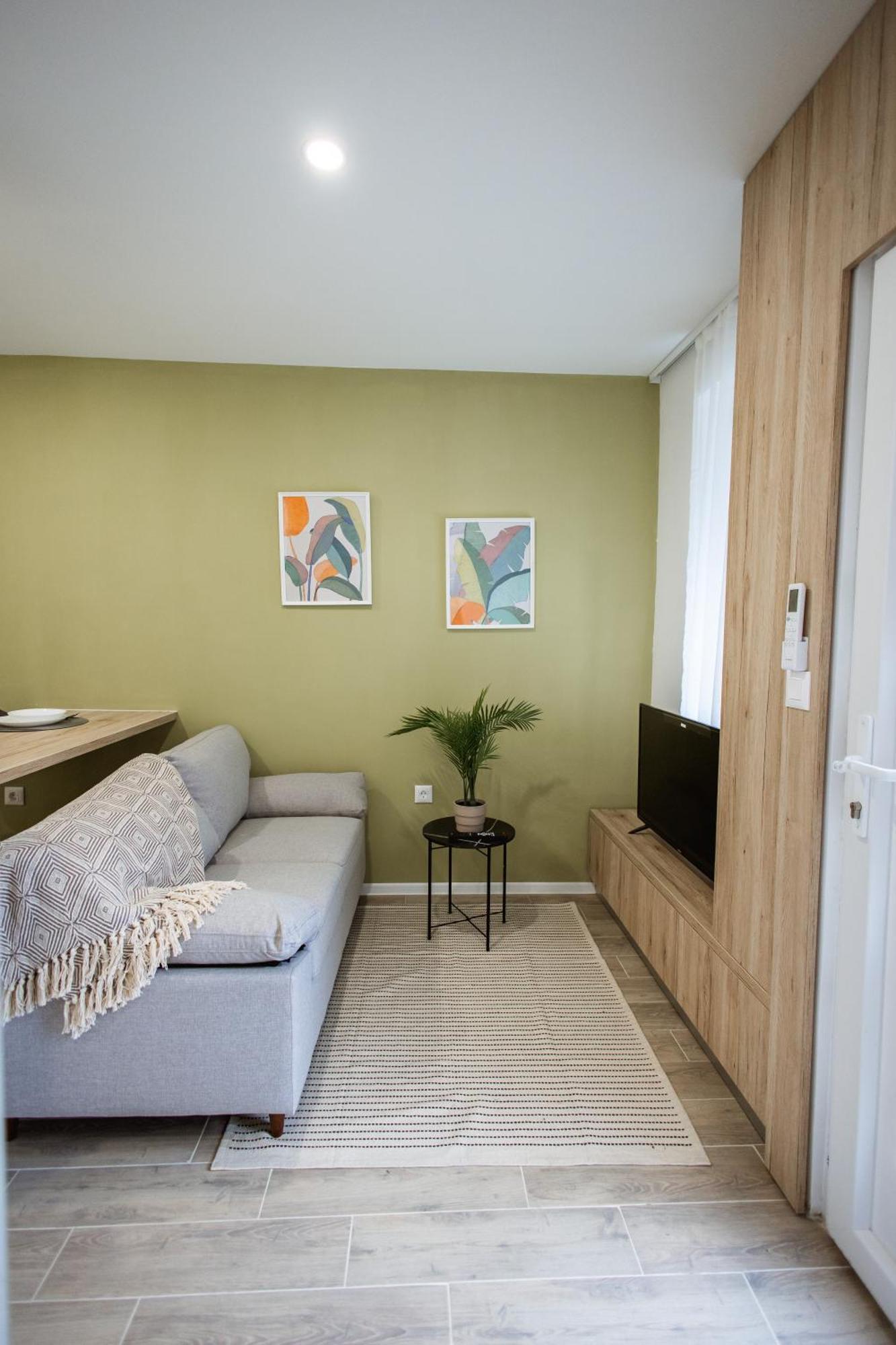 Cozy Studio Apartment In Osijek - Self Check In Kültér fotó