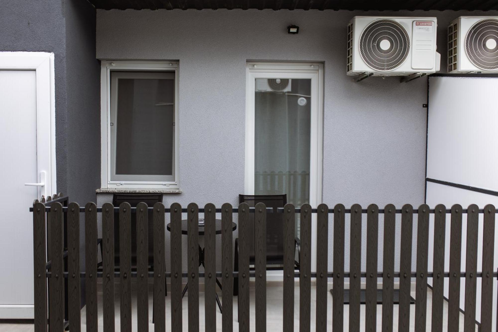 Cozy Studio Apartment In Osijek - Self Check In Kültér fotó